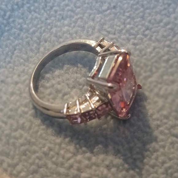 💕925 Sterling Silver Pink Ice Moissanite Ring - Picture 8 of 17
